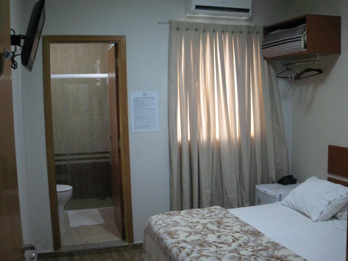 Hotel Avenida Tupa Екстер'єр фото