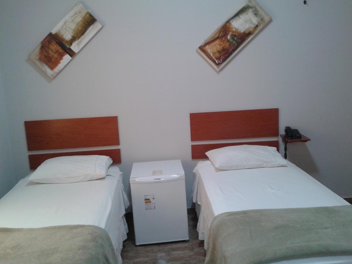 Hotel Avenida Tupa Екстер'єр фото