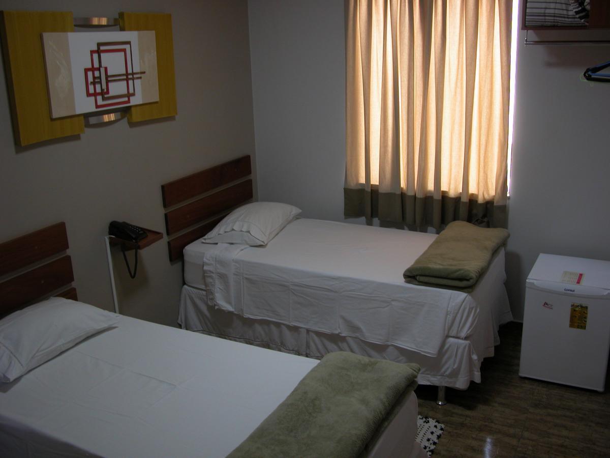 Hotel Avenida Tupa Екстер'єр фото